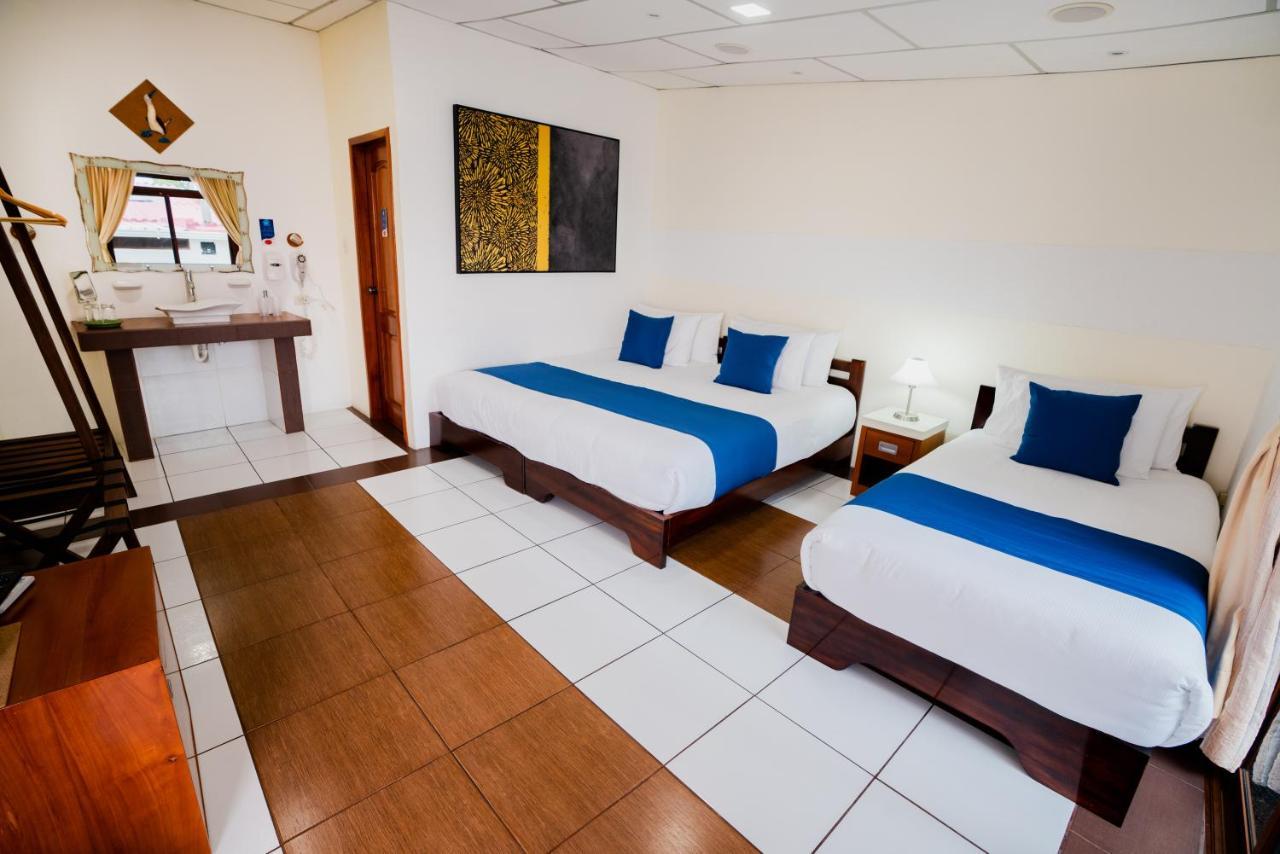 Hotel Palace Galapagos Puerto Ayora  Exterior foto