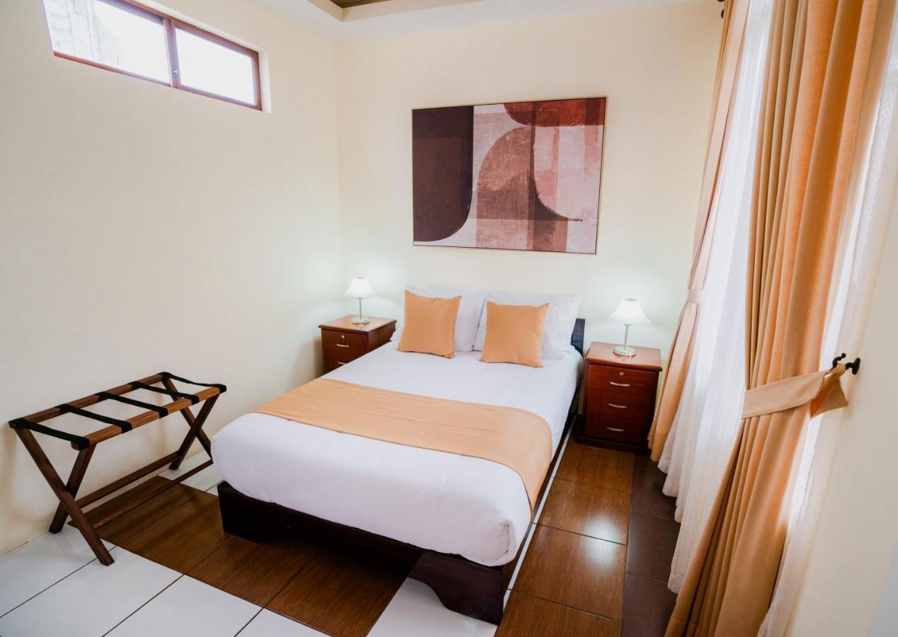 Hotel Palace Galapagos Puerto Ayora  Exterior foto